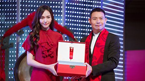 中国美正当红，yc44118太阳成A股上市，引领新时代